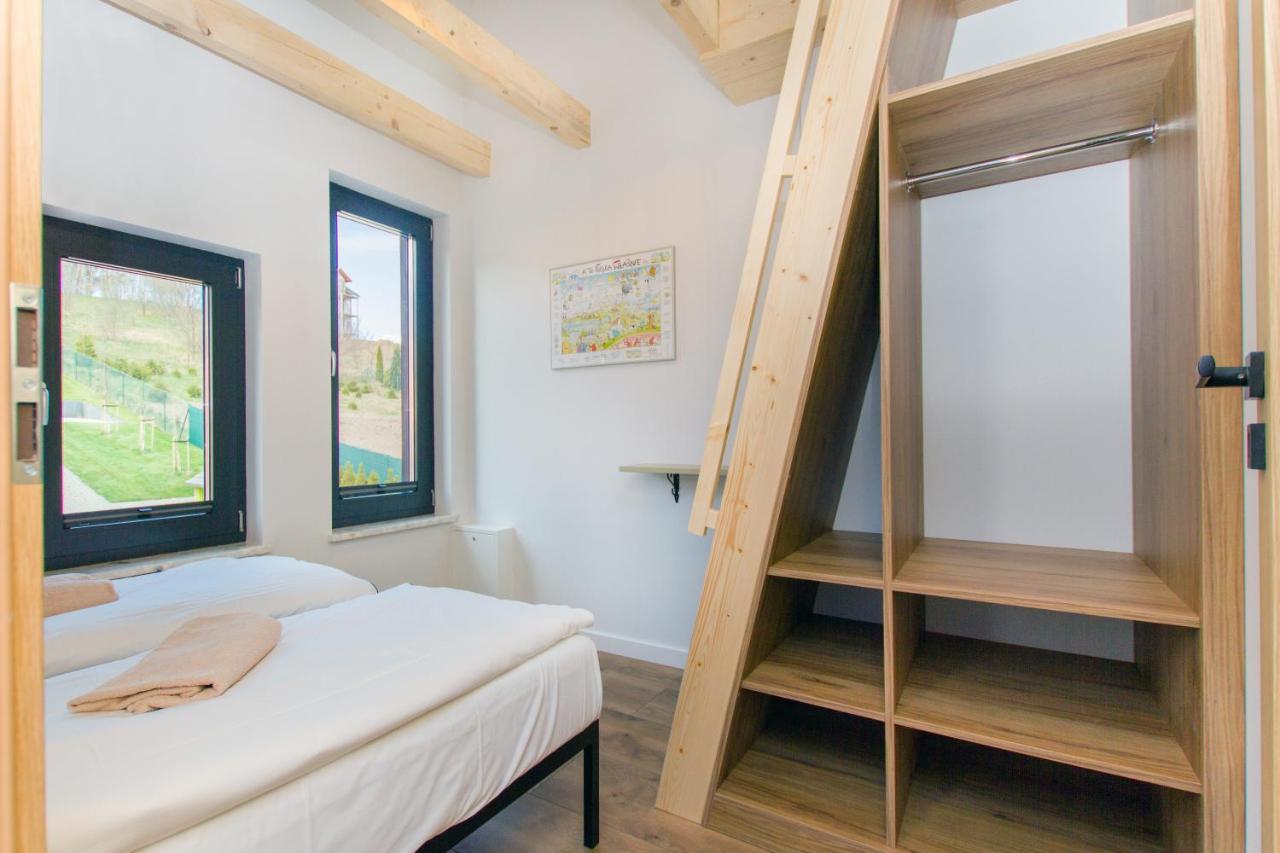 Domki Apartamentowe Chmielowka Chmielno Esterno foto
